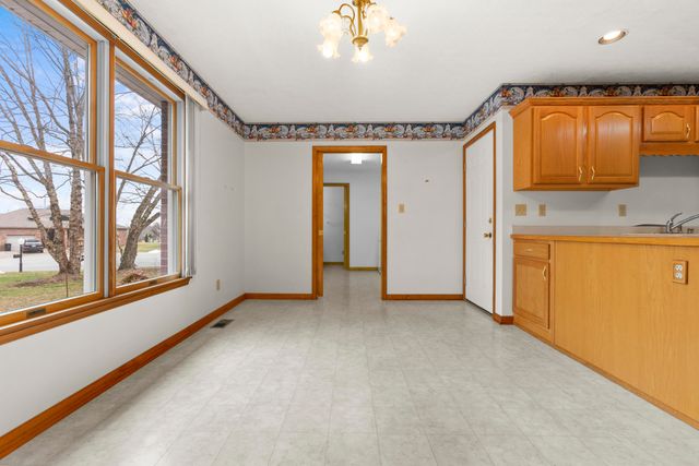 1202 Kimbel Drive, Frankfort, KY 40601