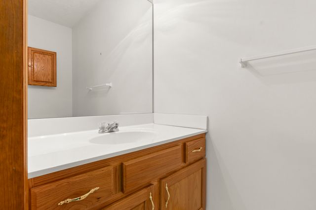 1202 Kimbel Drive, Frankfort, KY 40601