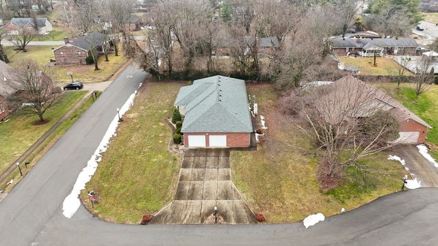 1202 Kimbel Drive, Frankfort, KY 40601