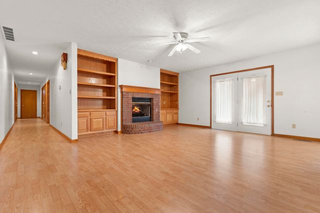 1202 Kimbel Drive, Frankfort, KY 40601