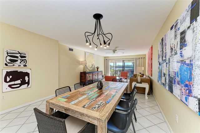 1617 BAYHOUSE COURT 121, Sarasota, FL 34231