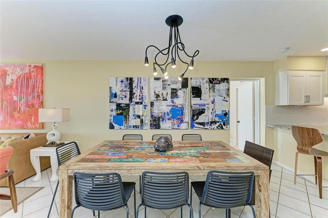 1617 BAYHOUSE COURT 121, Sarasota, FL 34231