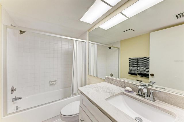 1617 BAYHOUSE COURT 121, Sarasota, FL 34231