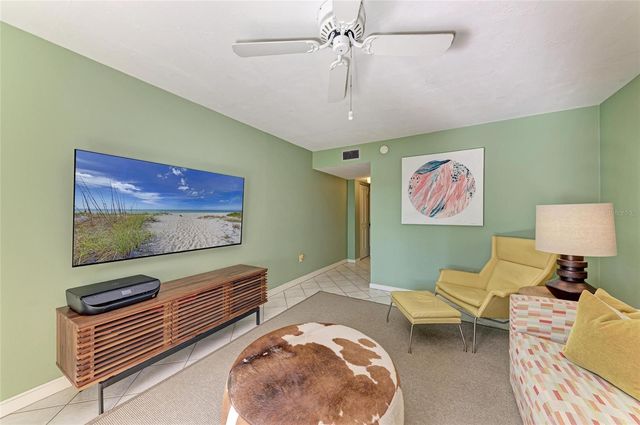 1617 BAYHOUSE COURT 121, Sarasota, FL 34231