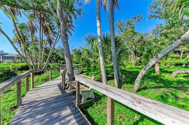 1617 BAYHOUSE COURT 121, Sarasota, FL 34231