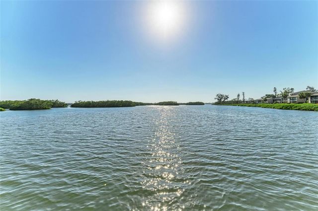 1617 BAYHOUSE COURT 121, Sarasota, FL 34231