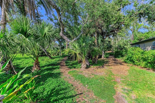 1617 BAYHOUSE COURT 121, Sarasota, FL 34231