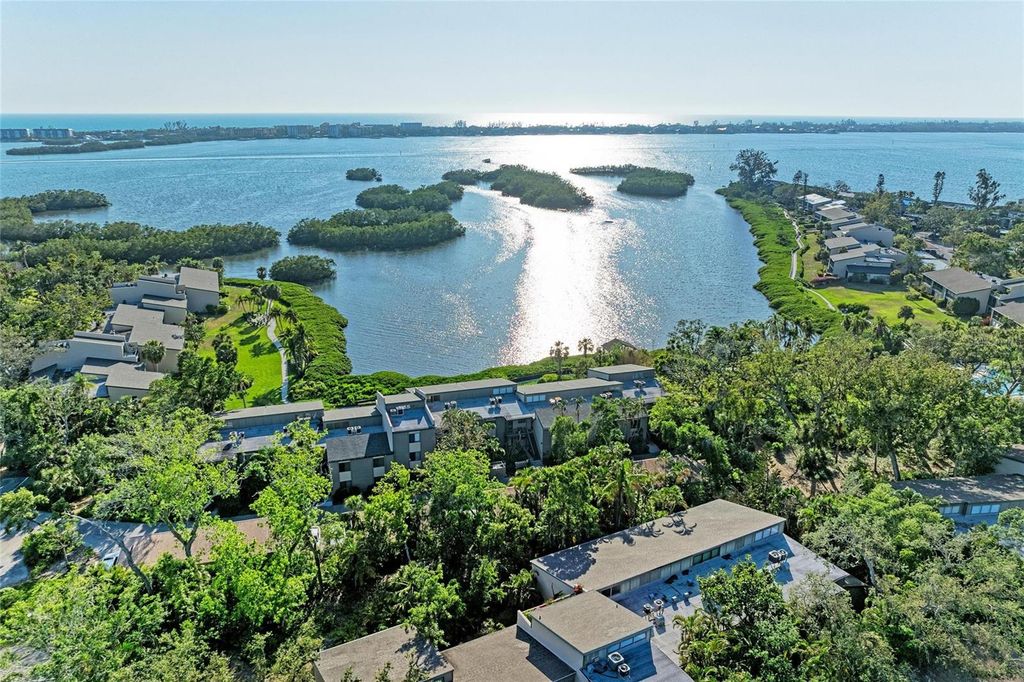 1617 BAYHOUSE COURT 121, Sarasota, FL 34231