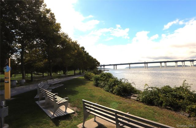 277 Crest Drive, Tarrytown, NY 10591
