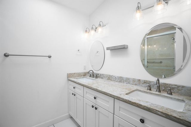 2735 SW Mariposa Circle, Palm City, FL 34990
