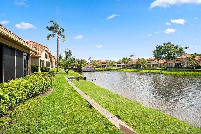 2735 SW Mariposa Circle, Palm City, FL 34990