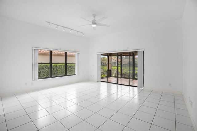 2735 SW Mariposa Circle, Palm City, FL 34990