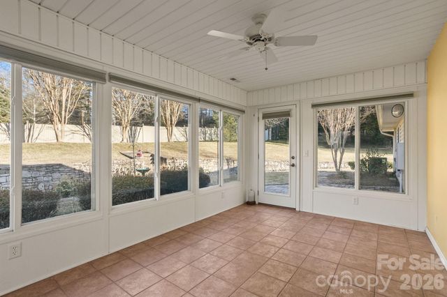 32 Stone House Road, Hendersonville, NC 28739