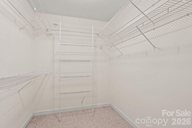 32 Stone House Road, Hendersonville, NC 28739