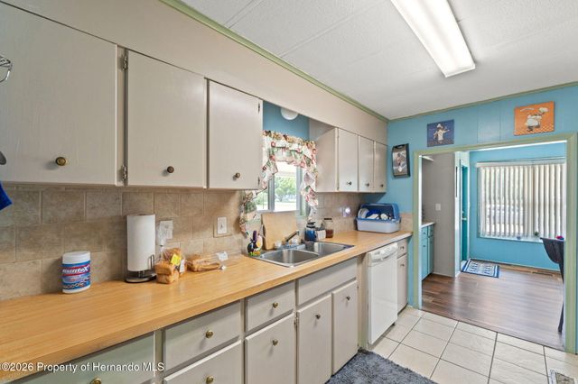 8427 Highpoint Boulevard, Brooksville, FL 34613