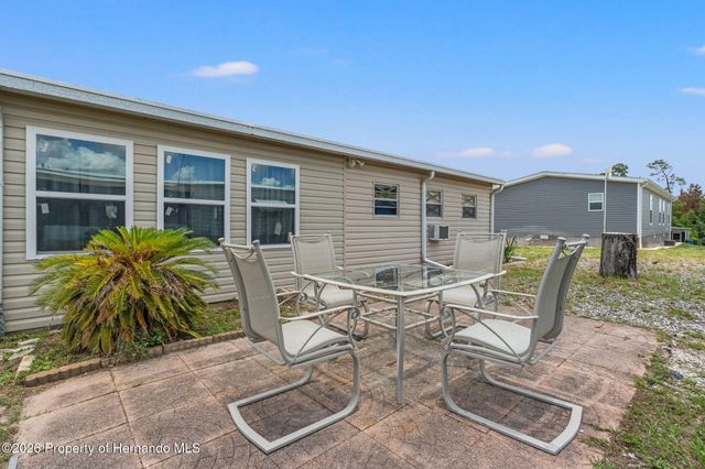 8427 Highpoint Boulevard, Brooksville, FL 34613