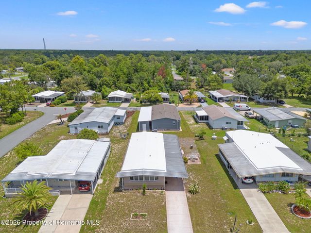 8427 Highpoint Boulevard, Brooksville, FL 34613