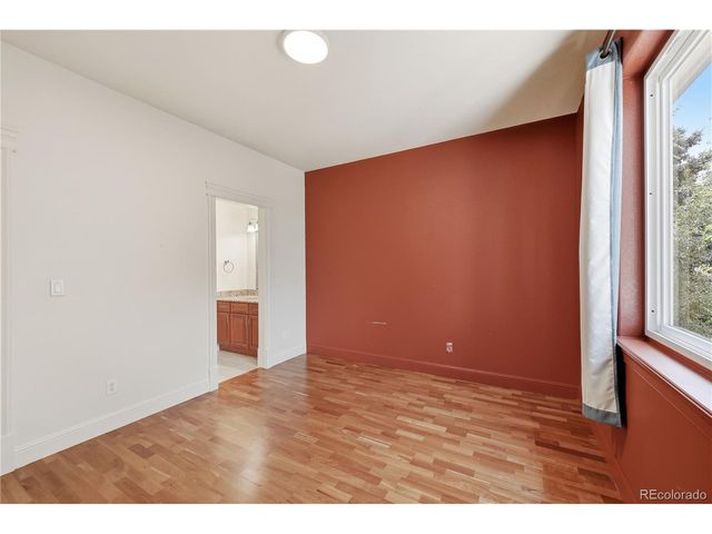 2057 S Ironton Ct, Aurora, CO 80014