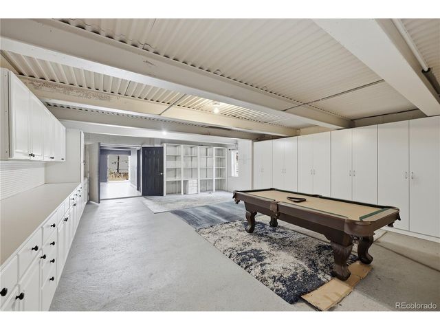 2057 S Ironton Ct, Aurora, CO 80014