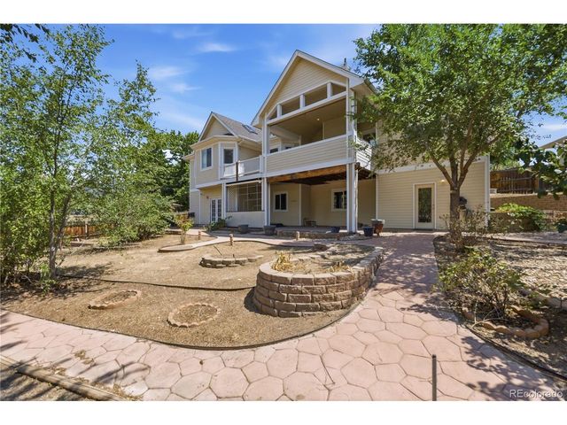 2057 S Ironton Ct, Aurora, CO 80014