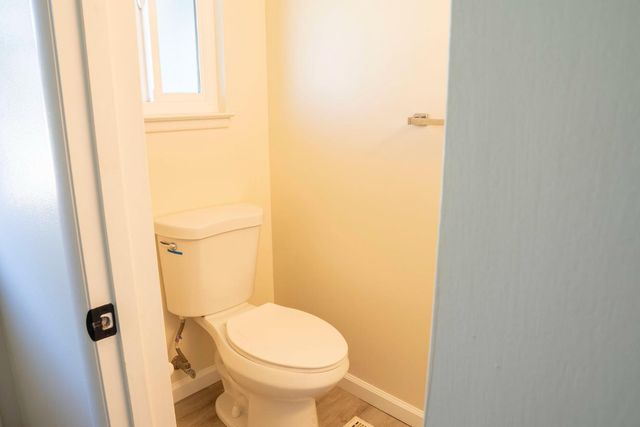 663 E Sample Avenue, Fresno, CA 93710