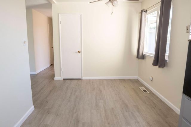 663 E Sample Avenue, Fresno, CA 93710