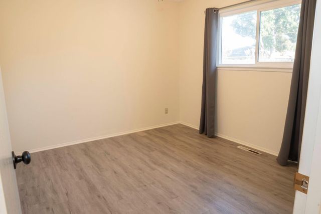 663 E Sample Avenue, Fresno, CA 93710