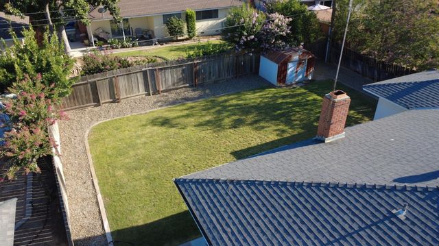 663 E Sample Avenue, Fresno, CA 93710