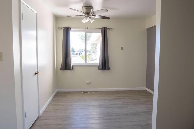 663 E Sample Avenue, Fresno, CA 93710