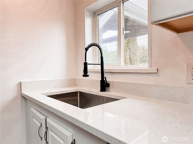 700 N Reed Street #72, Sedro Woolley, WA 98284