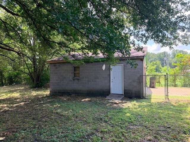 3202 OLD HORN LAKE RD, Memphis, TN 38109