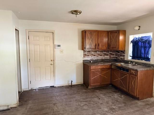 3202 OLD HORN LAKE RD, Memphis, TN 38109