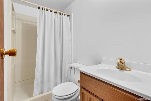 570 Vista Drive, Castle Rock, CO 80104