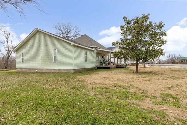 508 E Spruce Street, Rogers, AR 72756