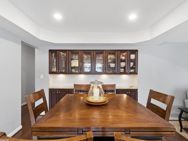 14337 Ivanhoe Street, Warren, MI 48088