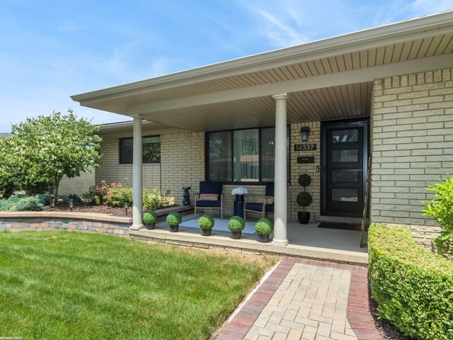 14337 Ivanhoe Street, Warren, MI 48088