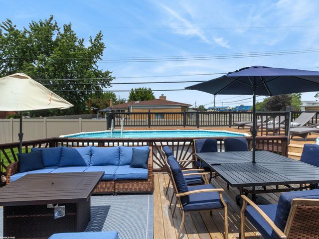 14337 Ivanhoe Street, Warren, MI 48088