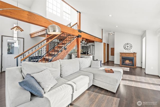 220 E Olympic Drive, Grapeview, WA 98546