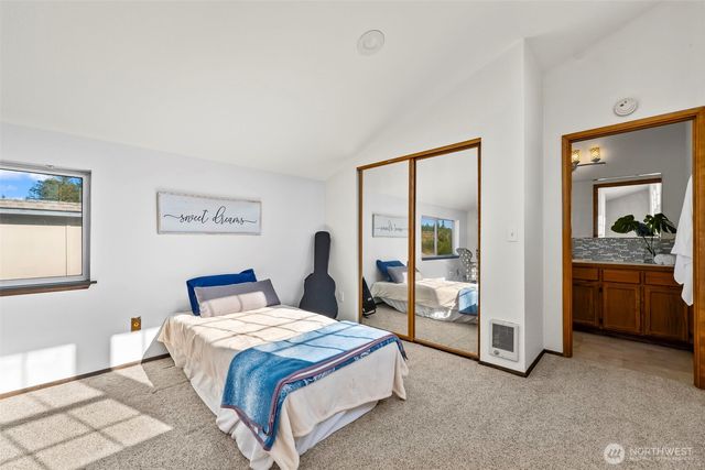 220 E Olympic Drive, Grapeview, WA 98546