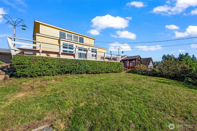 220 E Olympic Drive, Grapeview, WA 98546