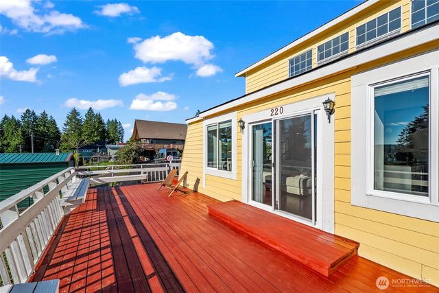 220 E Olympic Drive, Grapeview, WA 98546