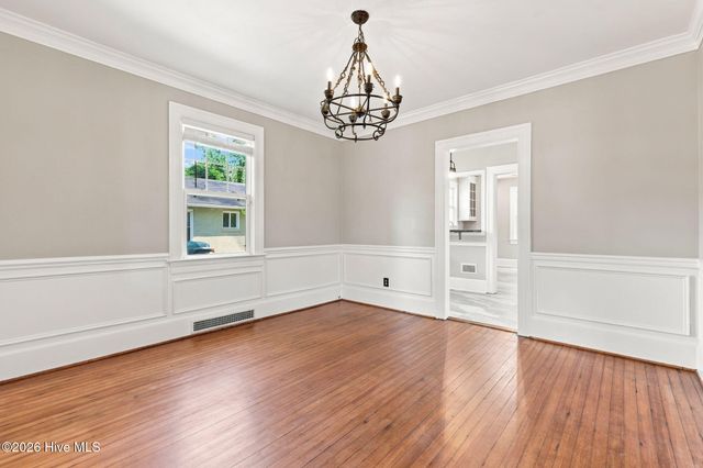 404 Pearl Street, Fayetteville, NC 28303