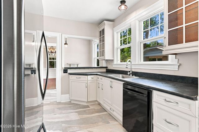 404 Pearl Street, Fayetteville, NC 28303