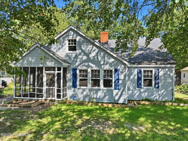 404 Pearl Street, Fayetteville, NC 28303