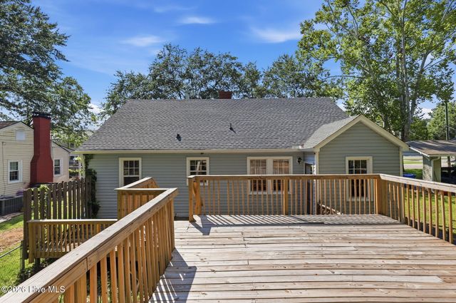 404 Pearl Street, Fayetteville, NC 28303