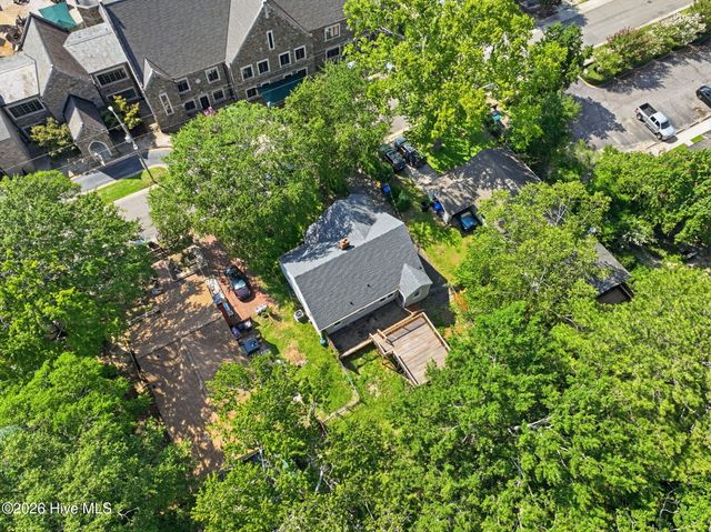404 Pearl Street, Fayetteville, NC 28303