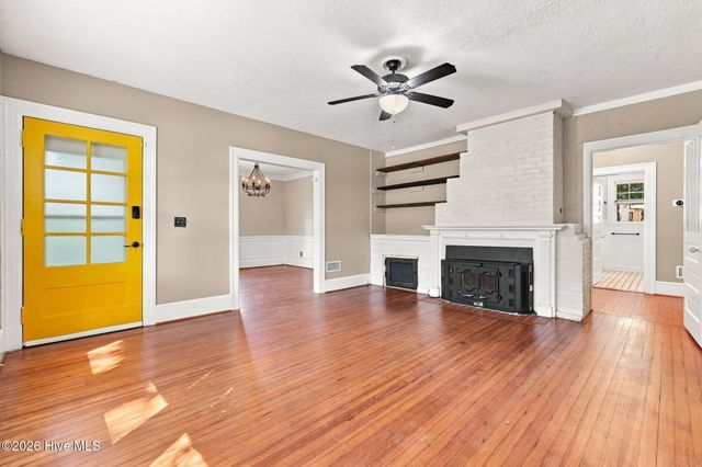 404 Pearl Street, Fayetteville, NC 28303