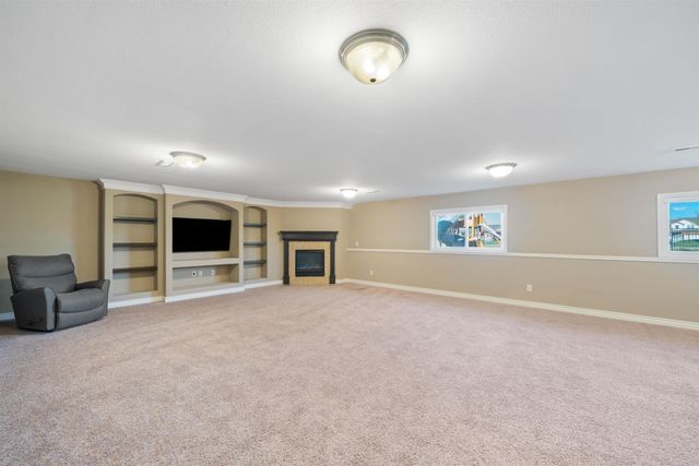 13902 E Morris St, Wichita, KS 67230