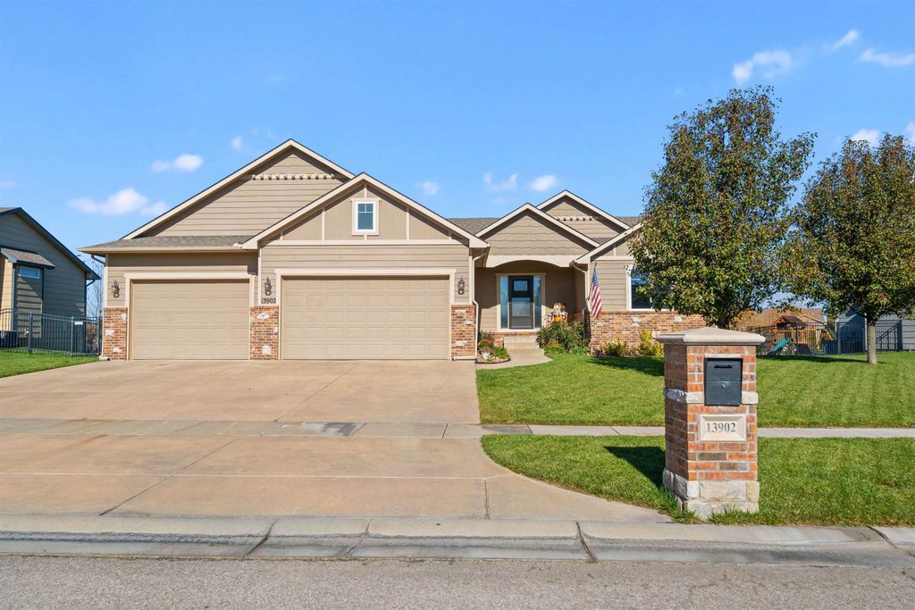 13902 E Morris St, Wichita, KS 67230