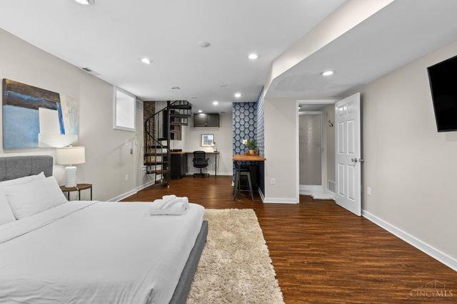 435 Milton Street, Cincinnati, OH 45202